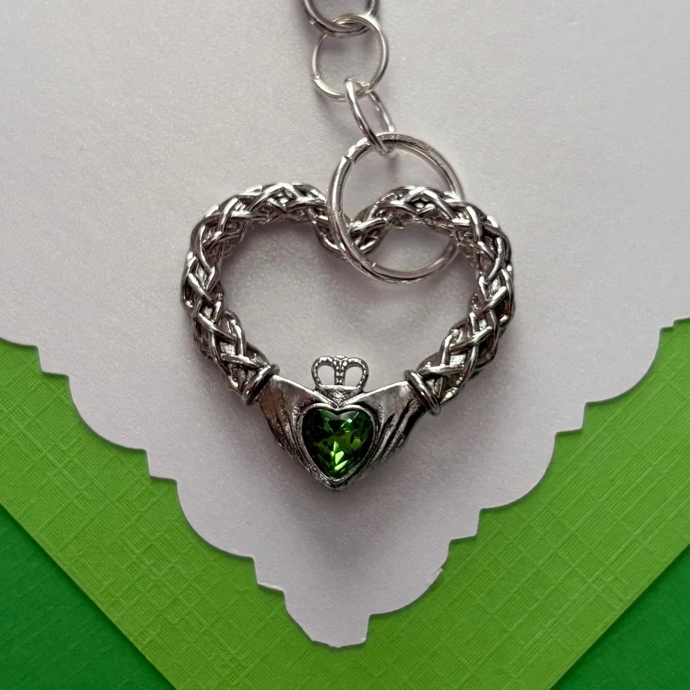 Vintage Silver Irish‎ Celtic Claddagh Pendant Purse Bag Charm Keychain Accessory